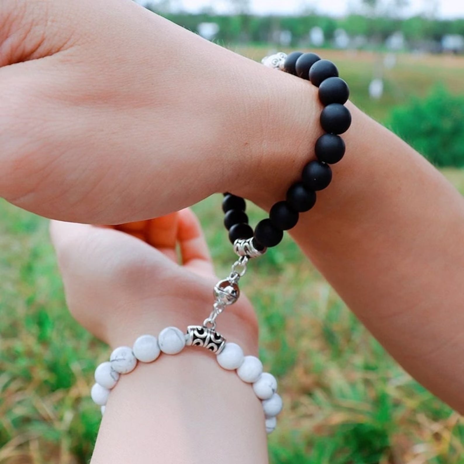 2pcs/Set Natural Stone beads gift for lovers, heart shaped, geometric magnet attraction Couple bracelet, friendship bracelet.